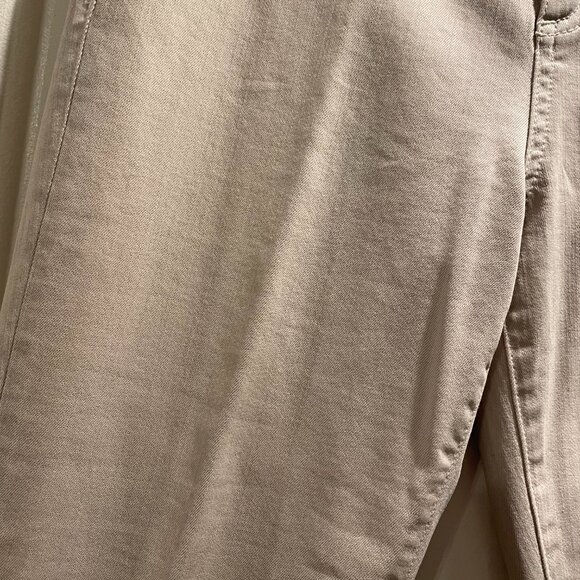 Elie Tahari Jeans size 8 light cream color - Picture 5 of 5